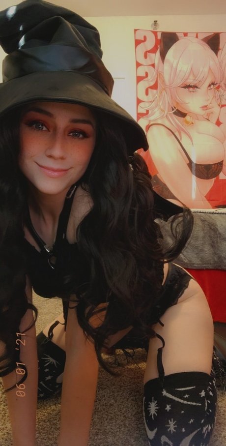 Nacktes geleaktes OnlyFans-Foto von Katietriggersme