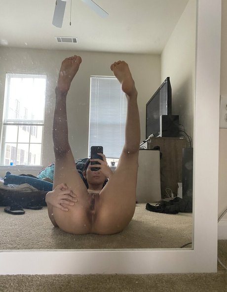 Nacktes geleaktes OnlyFans-Foto von Jamie