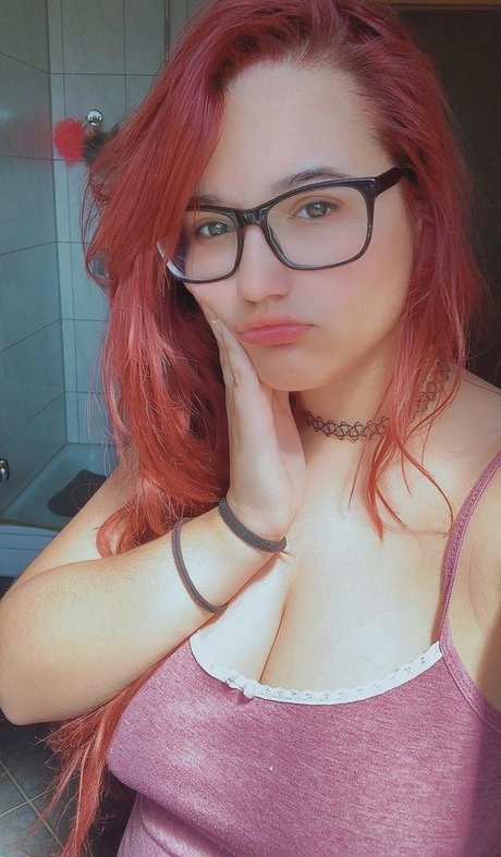Nacktes geleaktes OnlyFans-Foto von Niniitard