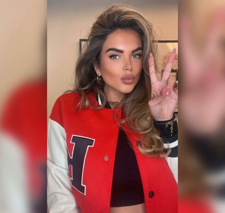 Nacktes geleaktes OnlyFans-Foto von Nana Van Veghel