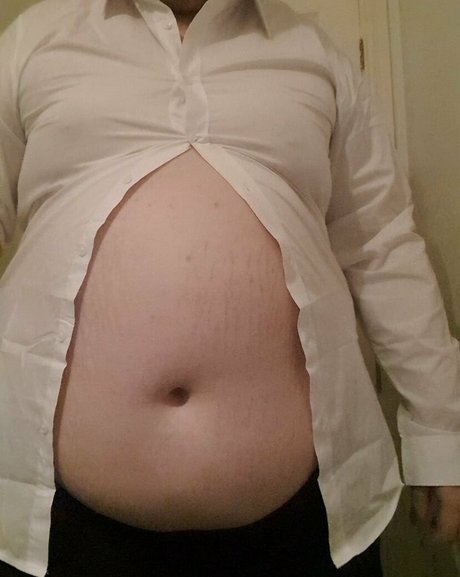 Nacktes geleaktes OnlyFans-Foto von Fatterigrow
