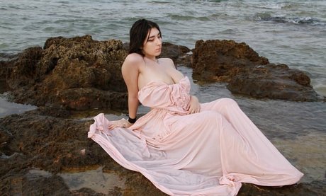 Nacktes geleaktes OnlyFans-Foto von Doania