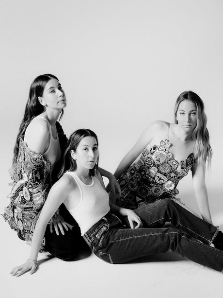 Nacktes geleaktes OnlyFans-Foto von Haim Sisters