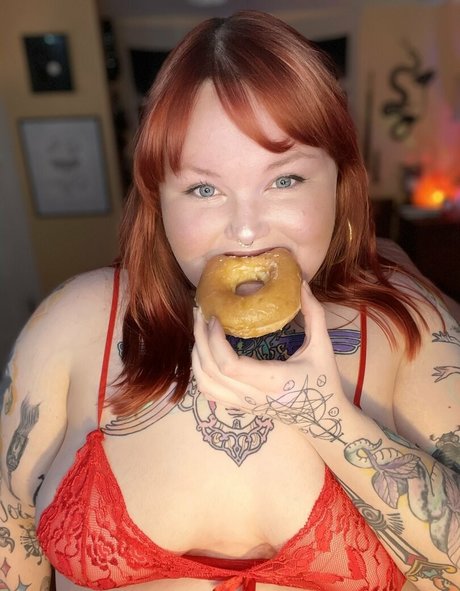 Nacktes geleaktes OnlyFans-Foto von Giselebundtcake
