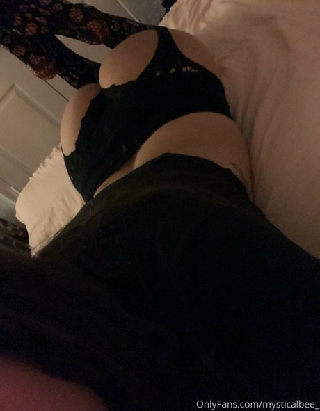Nacktes geleaktes OnlyFans-Foto von Beeyawnka