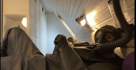 Heavyrubberette_free