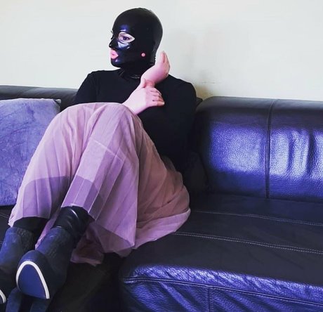 Heavyrubberette_free