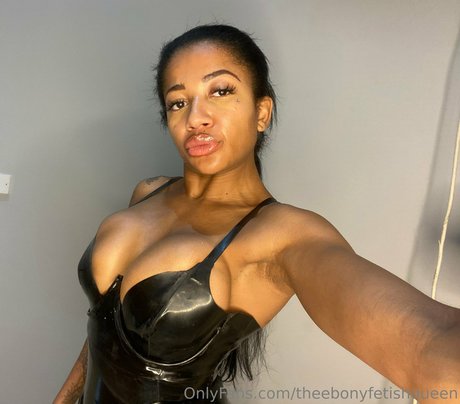 Theebonyfetishqueen