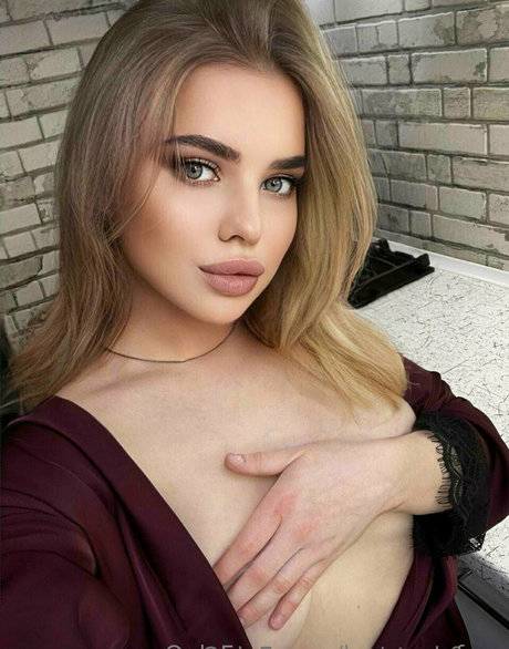 Nacktes geleaktes OnlyFans-Foto von Hsweetfree