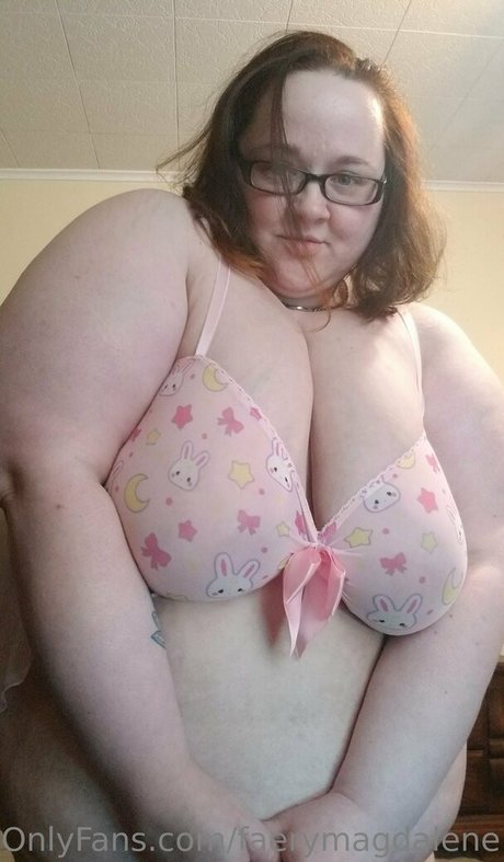 Nacktes geleaktes OnlyFans-Foto von Faerymagdalene
