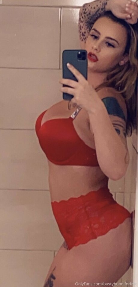 Bustybunniforfree