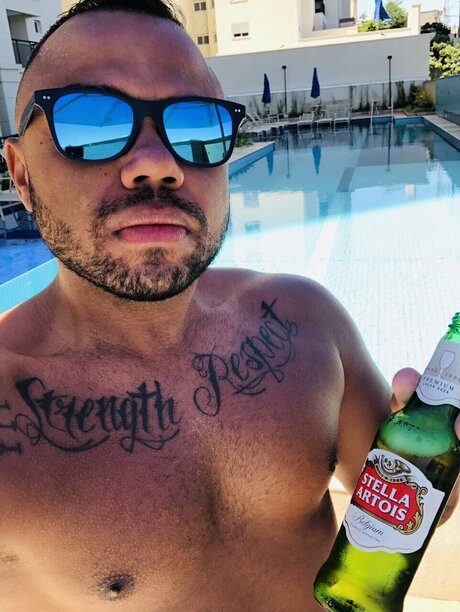 Nacktes geleaktes OnlyFans-Foto von Dyegoamora