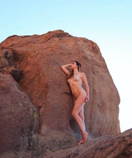 Nacktes geleaktes OnlyFans-Foto von Monica May