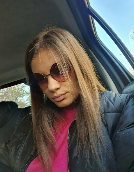 Nacktes geleaktes OnlyFans-Foto von Sweetromana