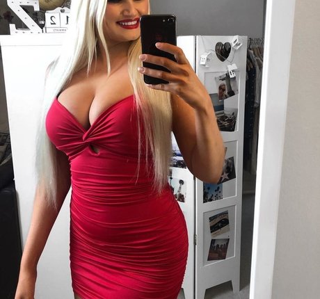 Zandra May