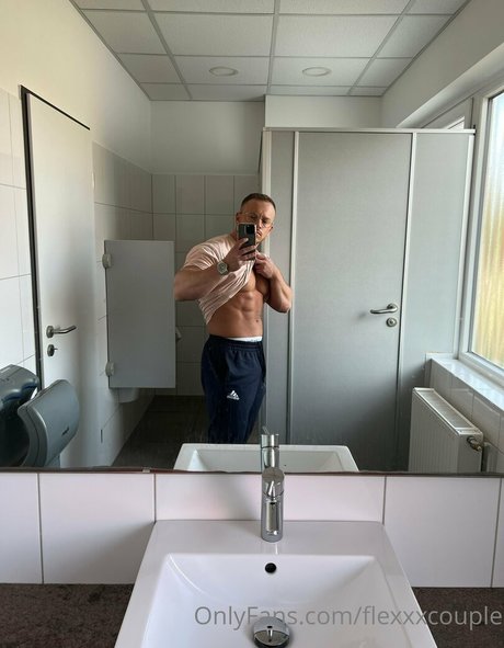 Flexxxcouple
