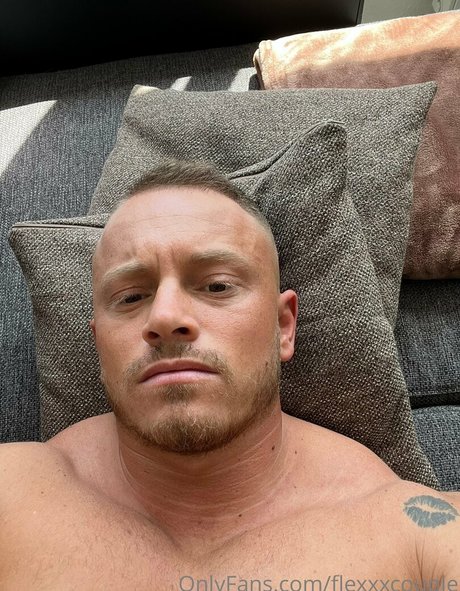 Flexxxcouple