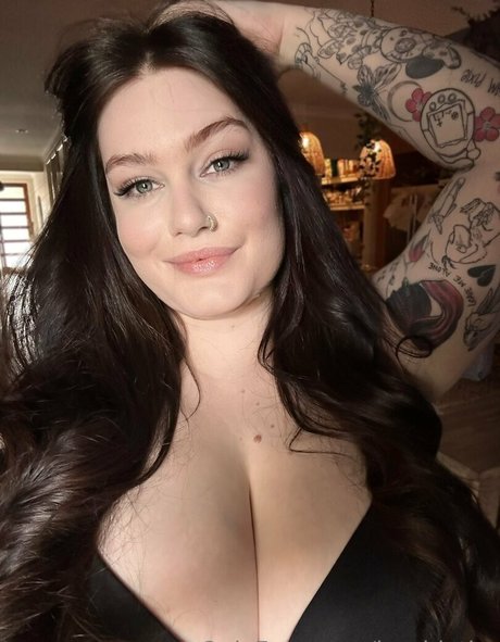 Nacktes geleaktes OnlyFans-Foto von Jessblythe