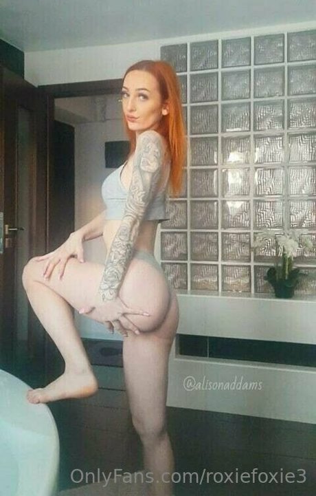 Nacktes geleaktes OnlyFans-Foto von Roxiefoxie3