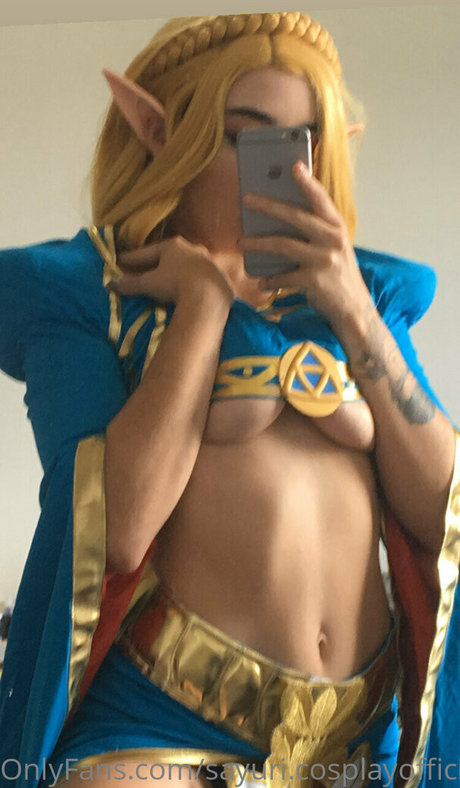 Nacktes geleaktes OnlyFans-Foto von Sayuricosplayofficial