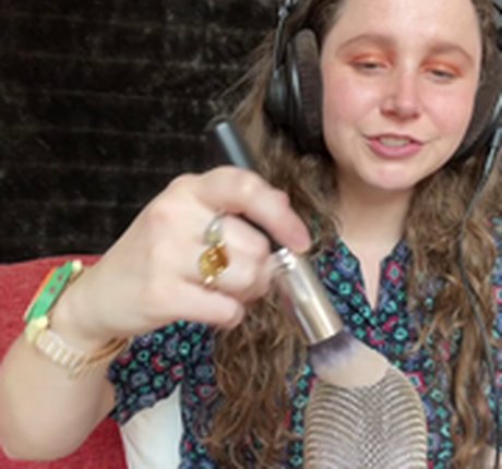 Nacktes geleaktes OnlyFans-Foto von Kelly Belly Asmr