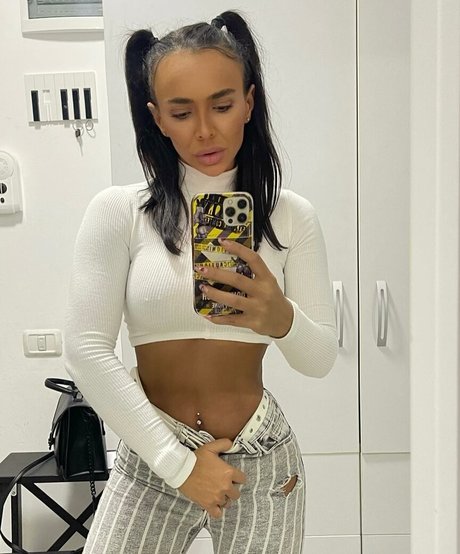 Nacktes geleaktes OnlyFans-Foto von Jessica Sirbu
