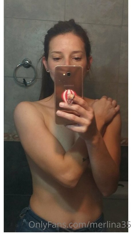 Nacktes geleaktes OnlyFans-Foto von Merlina35