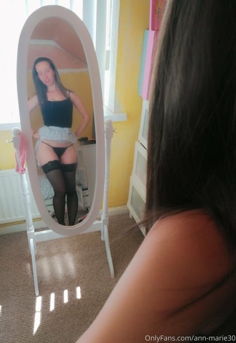 Naughtyannmarie