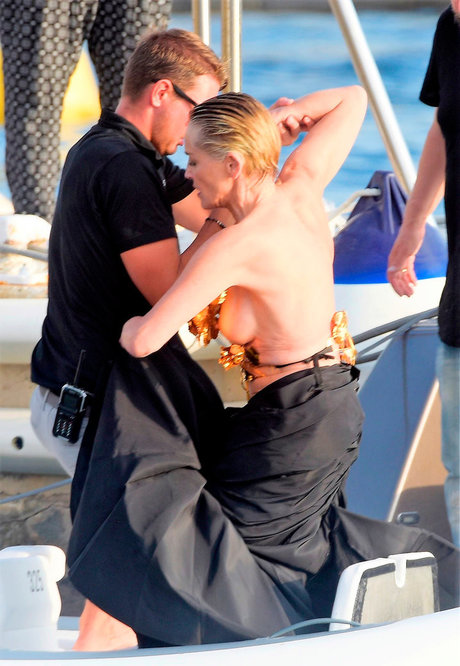 Nacktes geleaktes OnlyFans-Foto von Sharon Stone