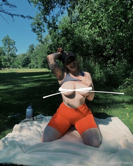 Nacktes geleaktes OnlyFans-Foto von Freebri