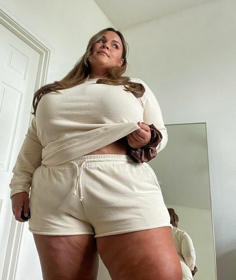Nacktes geleaktes OnlyFans-Foto von Nicole Denise Johansson