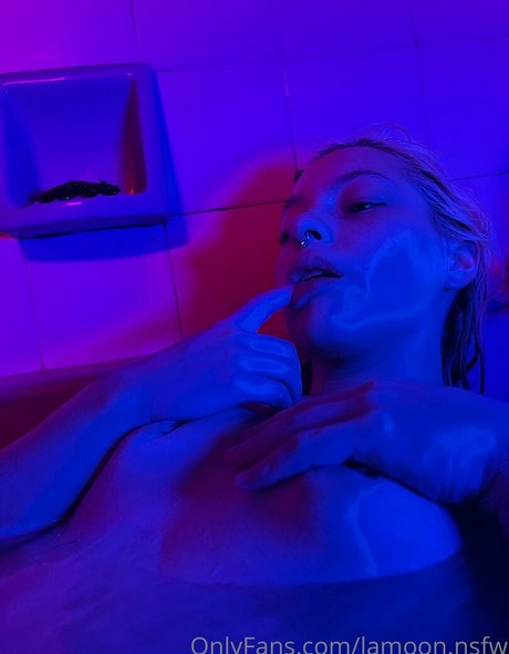 Lamoonnsfw