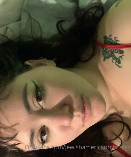 Nacktes geleaktes OnlyFans-Foto von Jewishamericanmistress