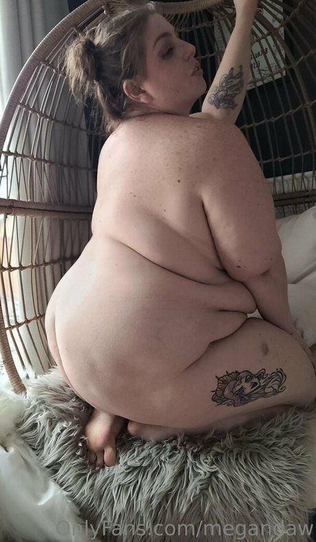 Nacktes geleaktes OnlyFans-Foto von Megandaw