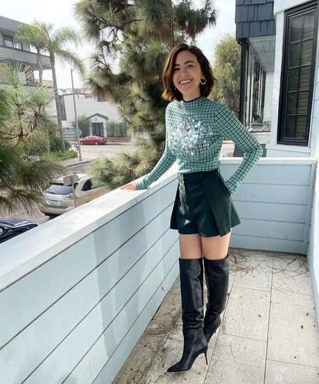 Jessica Yu Li Henwick