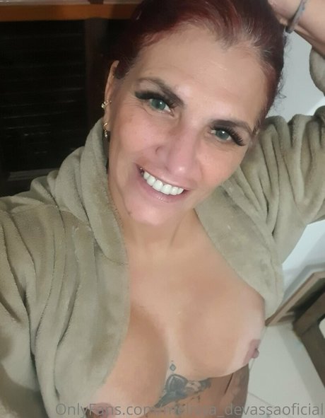 Melissa_devassaoficial