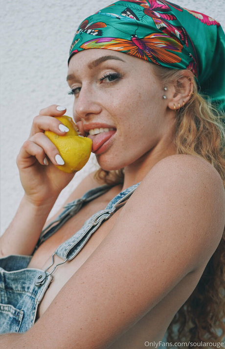Nacktes geleaktes OnlyFans-Foto von Soularouge