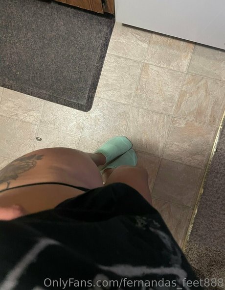 Fernandas_feet888