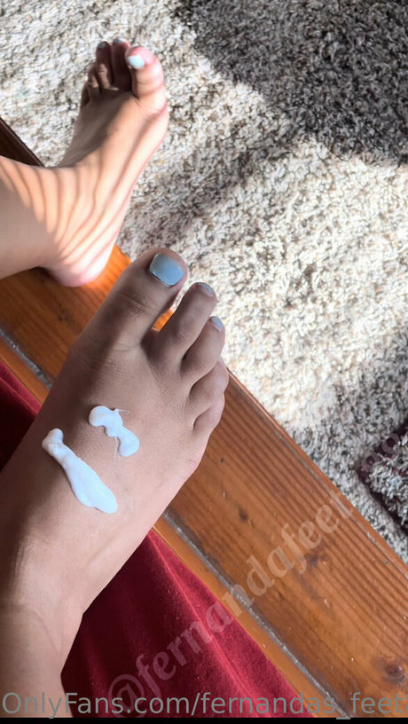 Fernandas_feet888
