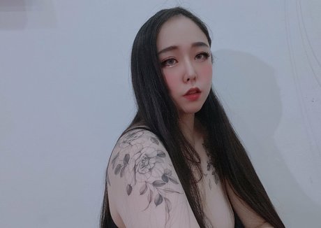 Strawberry_soju_princess