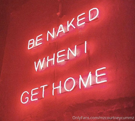 Mzcourtneycummz