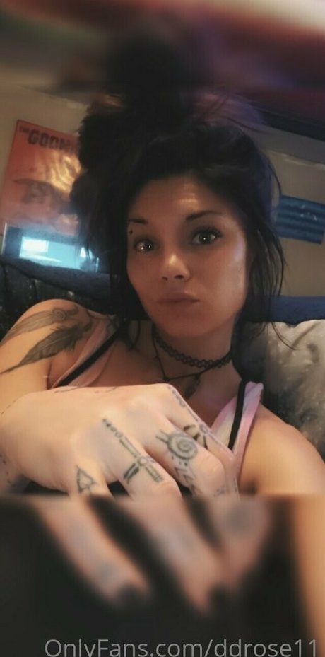 Nacktes geleaktes OnlyFans-Foto von Ddrose11