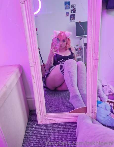 Nacktes geleaktes OnlyFans-Foto von Itskhloelol