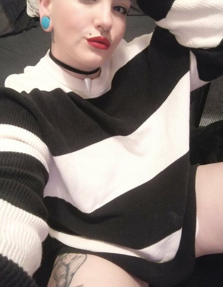 Nacktes geleaktes OnlyFans-Foto von Littlem0th