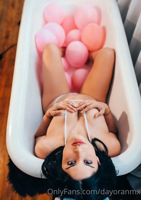 Nacktes geleaktes OnlyFans-Foto von Dayoran