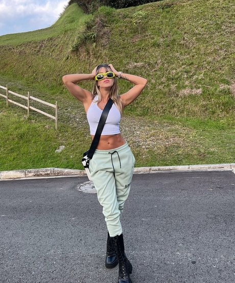 Nacktes geleaktes OnlyFans-Foto von Mally Restrepo