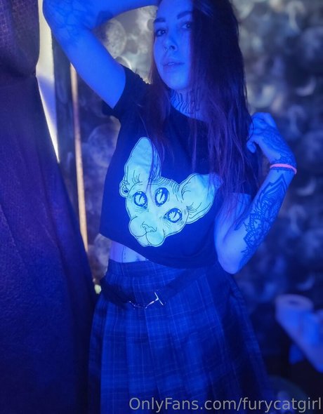 Nacktes geleaktes OnlyFans-Foto von Furycatgirl