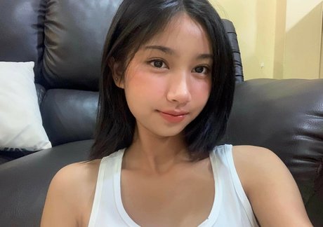 Nacktes geleaktes OnlyFans-Foto von Miyaosami