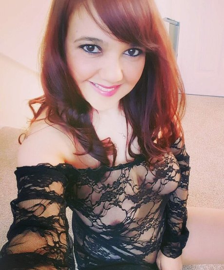 Nacktes geleaktes OnlyFans-Foto von Yasmin