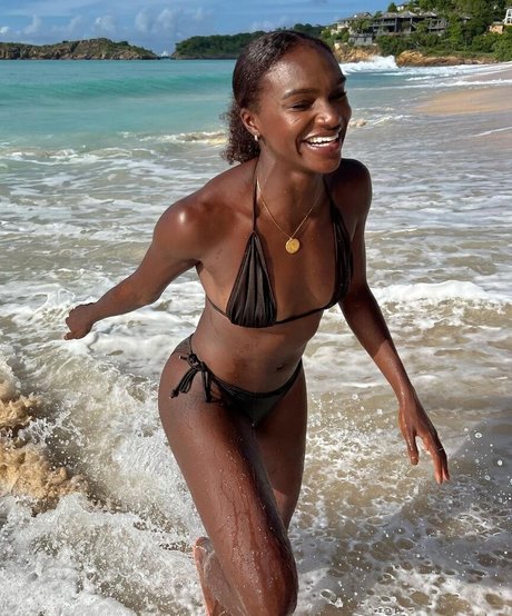 Nacktes geleaktes OnlyFans-Foto von Dina Asher Smith
